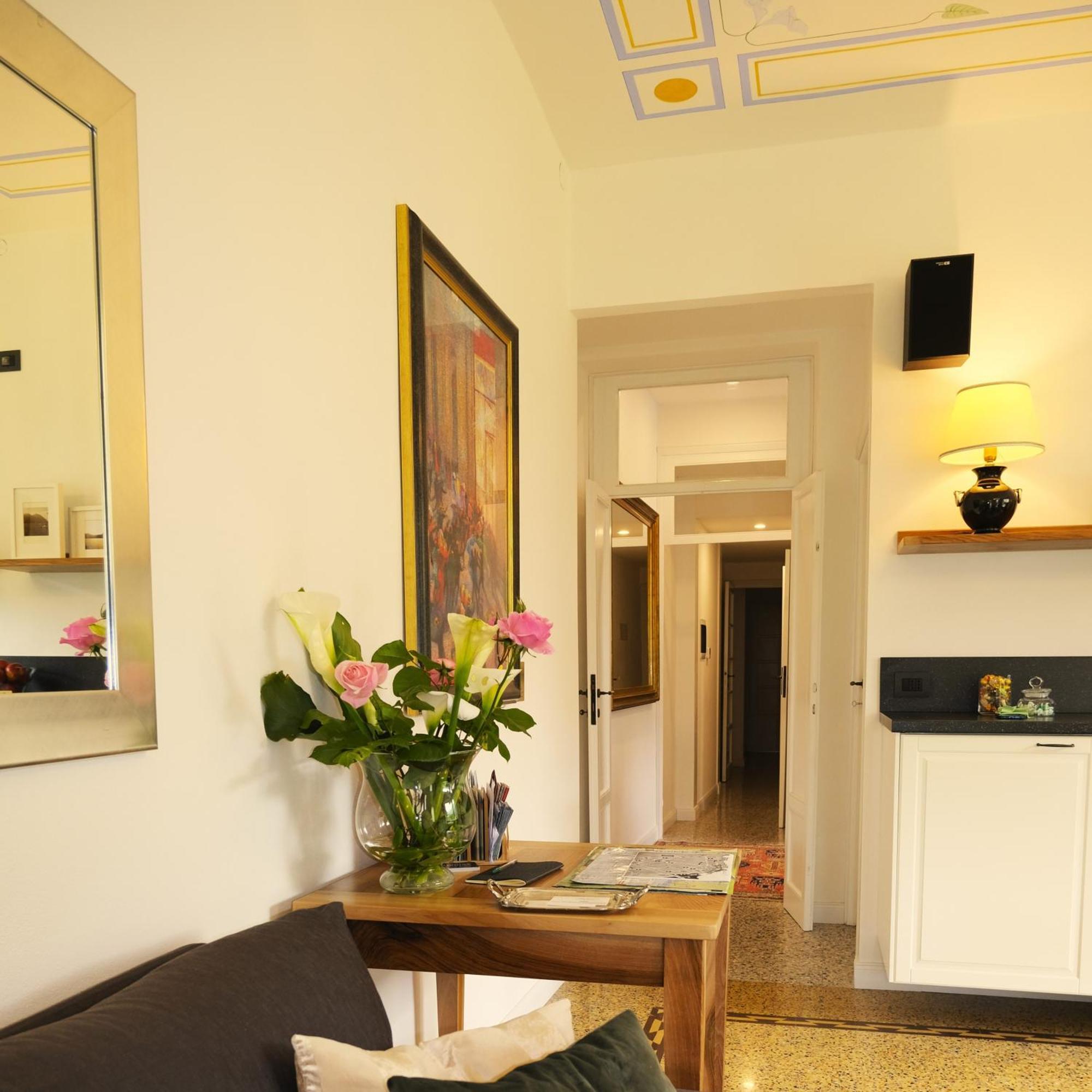 Residenza Laurum Mandello del Lario Εξωτερικό φωτογραφία